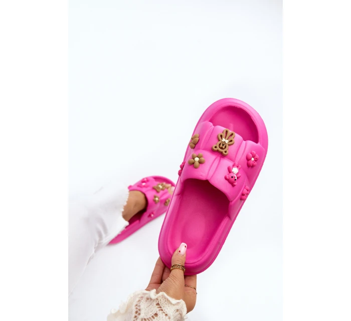 Dámské pěnové pantofle s ozdobami fuchsie model 21648929 - Boto Dámské pěnové pantofle s ozdobami fuchsie model 21648929 - Boto