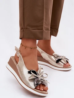 Kožené sandály na platformě s ozdobou S.Barski GR61-5988 Zlaté