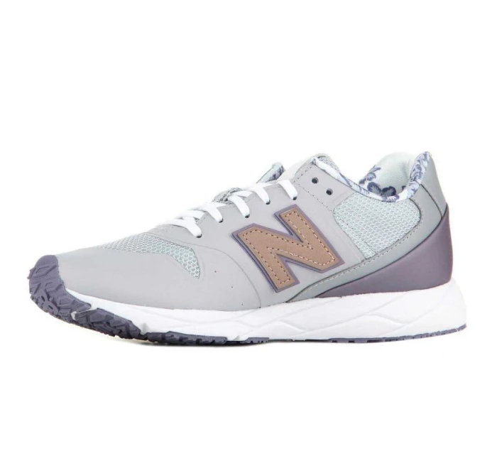 Dámské boty W model 16022547 - New Balance Dámské boty W model 16022547 - New Balance