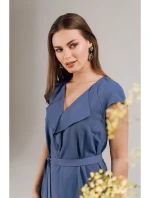 model 21154812 Šaty bez rukávů s volánkovým výstřihem modré - STYLOVE