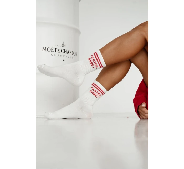 Dámské ponožky S Červeným Nápisem PILATES BABE Ecru