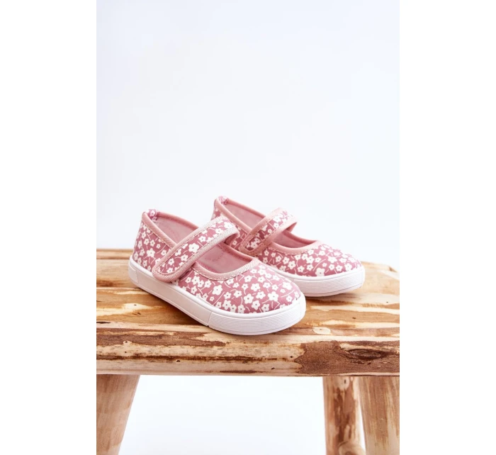 Dětské balerínky na suchý zip v růžové model 21610949 - Boto