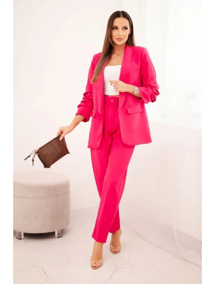 Elegantná súprava saka a nohavíc v ružovej farbe