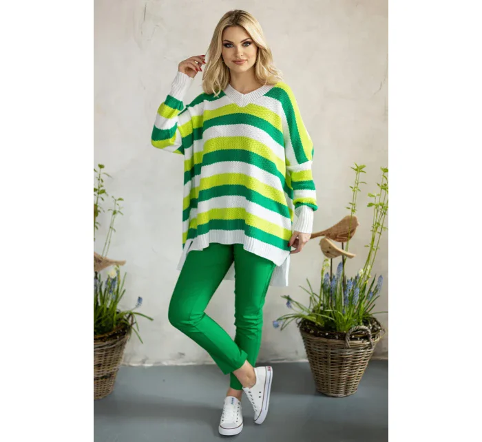 Sveter model 178647 PeeKaBoo