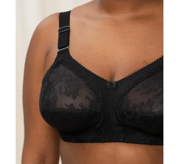 Podprsenka model 8878284 X černá BLACK - Triumph Podprsenka model 8878284 X černá BLACK - Triumph