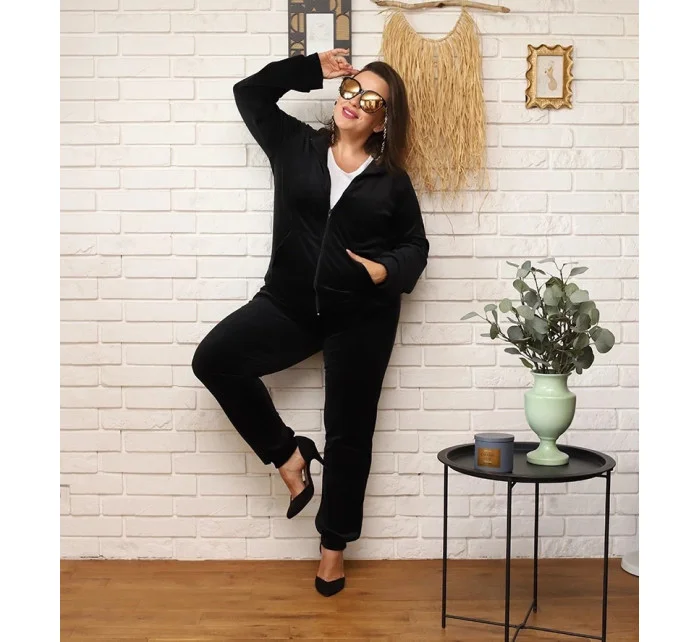 Čierna dámska tepláková súprava plus size s kapucňou na zips (8216)