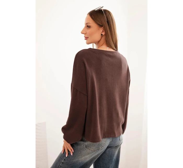 Dámska mikina s kapucňou s ozdobným lemom v spodnej časti hnedej farby