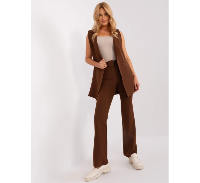 Súprava DHJ KMPL 5069.16X tmavo hnedá