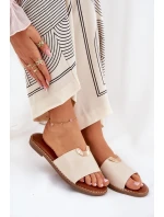 Klapki Damskie Eko Skórzane Z Ozdobnymi Detalami Beżowe Mevith Klapki Damskie Eko Skórzane Z Ozdobnymi Detalami Beżowe Mevith