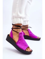 Model topánok na podpätku 181762 Krok v štýle Model topánok na podpätku 181762 Krok v štýle