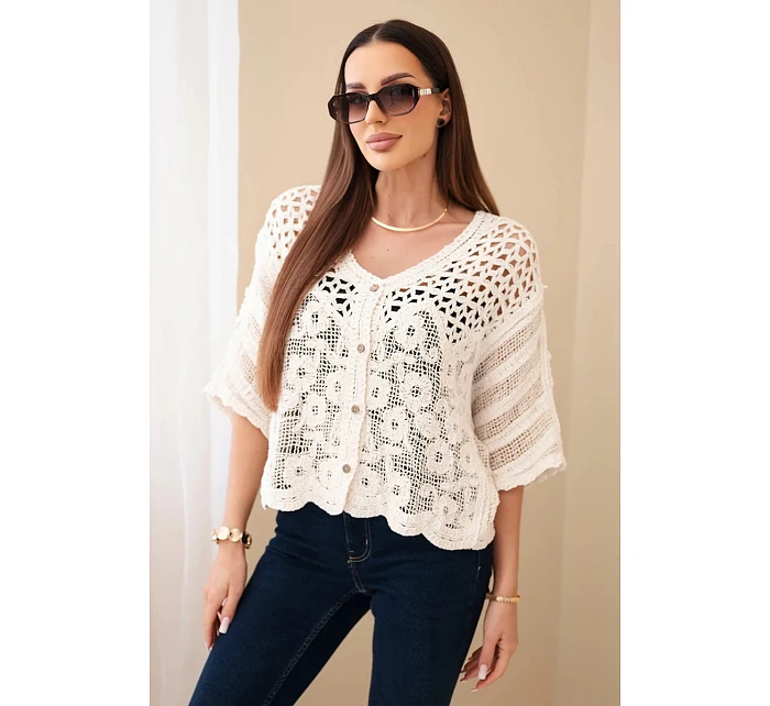 Dámsky bavlnený ažurový sveter s krátkymi rukávmi v béžovej farbe