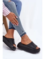 Pěnové dámské sandály na platformě černé model 21697861 - EVENTO