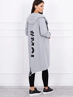 Šedá bunda s potlačou