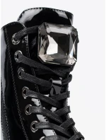 Pekné členkové topánky na platforme pre ženy Pekné členkové topánky na platforme pre ženy