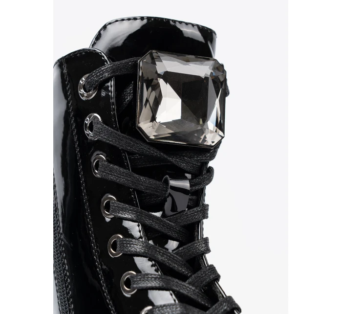 Pekné členkové topánky na platforme pre ženy Pekné členkové topánky na platforme pre ženy