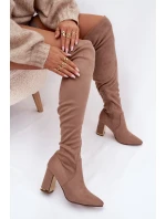 Dámské kozačky z eko semiše na kolena na podpatku tmavě béžové Thamine Dámské kozačky z eko semiše na kolena na podpatku tmavě béžové Thamine