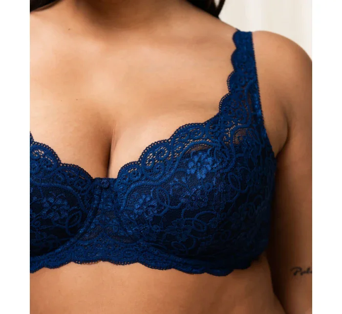 Amourette 300 WHP X - HLBOKÁ VODA - TRIUMPH