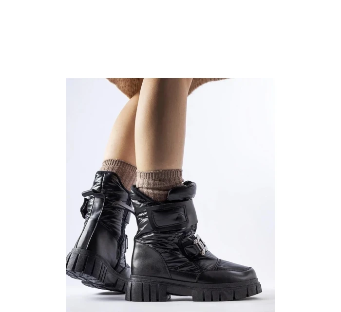 Snehule model 204814 Solea