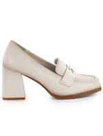 Dámske mokasíny na podpätku béžové Potocki SZ12783