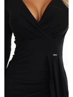 404-13 Elegantné dlhé šaty s obálkovým výstrihom a rozparkom - čierne