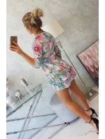 Modré květinové šaty s vázáním v pase Modré květinové šaty s vázáním v pase