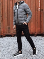 Pánská prošívaná zimní bunda s kapucí šedá Dstreet model 21980225 - FashionStreet Pánská prošívaná zimní bunda s kapucí šedá Dstreet model 21980225 - FashionStreet