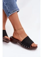 Dámské pantofle s nýty na nízkém podpatku Černé Amelvessa Dámské pantofle s nýty na nízkém podpatku Černé Amelvessa