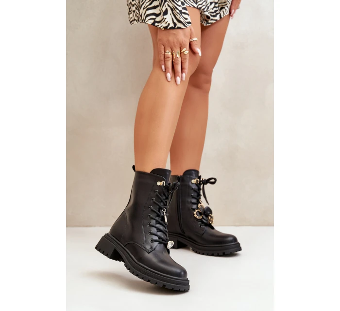 Eko Skórzane Botki Workery Damskie Z Przypinkami Czarne Rianael Eko Skórzane Botki Workery Damskie Z Przypinkami Czarne Rianael