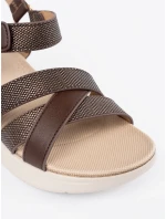 Vynikajúce hnedé sandále na platforme pre ženy Vynikajúce hnedé sandále na platforme pre ženy