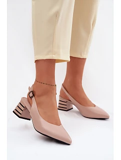 Sandále na podpätku model 226500 Krok vo veľkom štýle