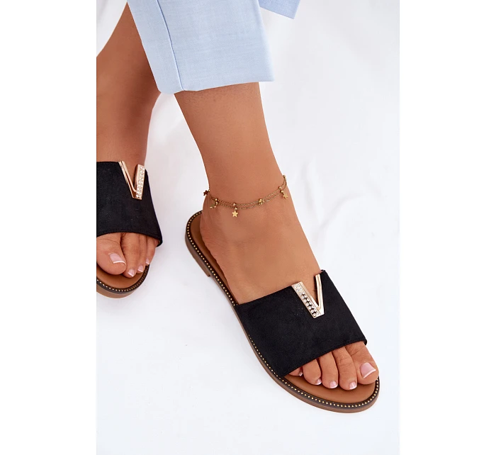 Dámské ploché nazouváky s ozdobným detailem V Černé model 22111398 - Boto