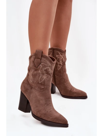 Botki Kowbojki Damskie Na Słupku Eko Zamszowe Ciemnobeżowe Carissa Botki Kowbojki Damskie Na Słupku Eko Zamszowe Ciemnobeżowe Carissa