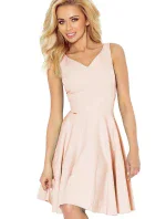 Spoločenské šaty luxusné s kolovou sukňou stredne dlhé svetlo ružová - Ružová / XL - Numoco