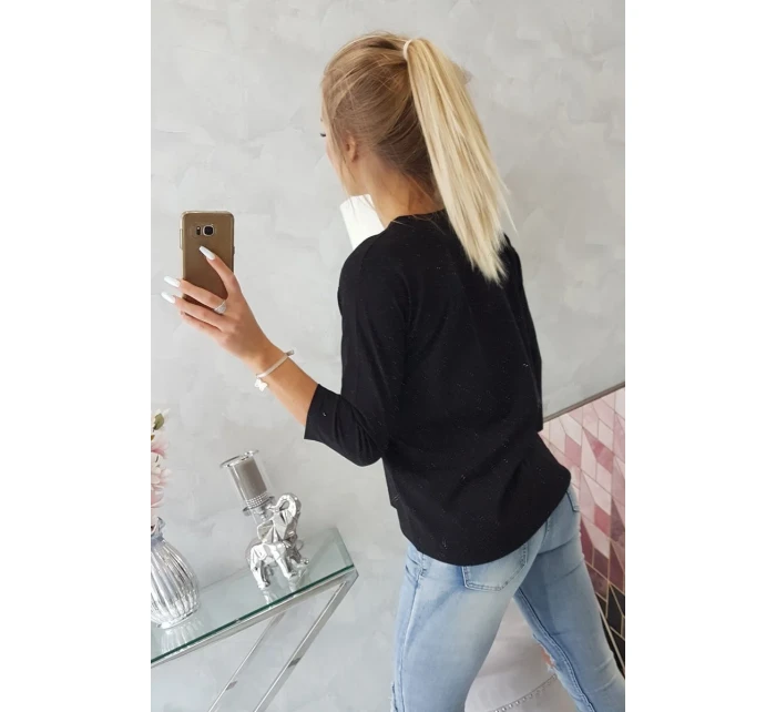 Blúzka s grafikou dievčatá v 3D okuliaroch čierna