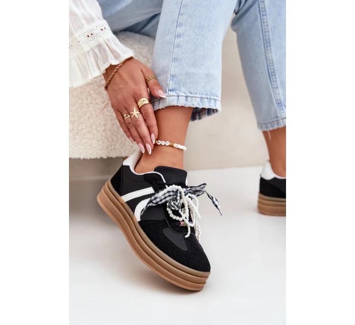 Sneakersy Damskie Na Platformie Z Ozdobami Czarne Vinness