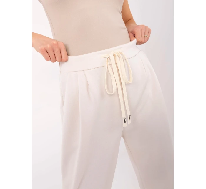 Nohavice MI SP 61700.80P svetlo béžové Nohavice MI SP 61700.80P svetlo béžové