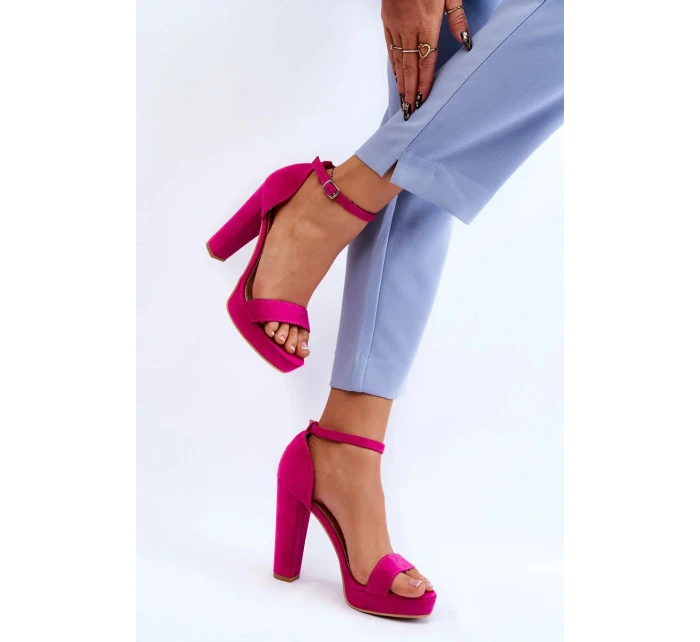 Semišové sandále na podpätku Fuchsia Spectacular Semišové sandále na podpätku Fuchsia Spectacular