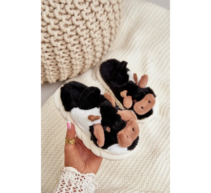 Detské chlpaté papuče s motívom kravy Black Tamorrin