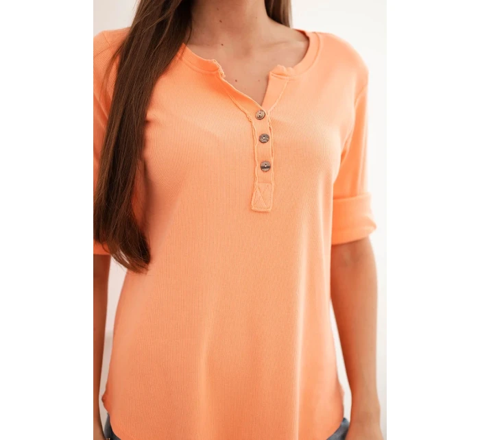 Dámska bavlnená blúzka s dlhými rukávmi a gombíkmi vo výstrihu marhuľová