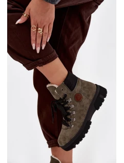 Zateplené dámské trapery na platformě tmavě zelené model 21714434 - Boto