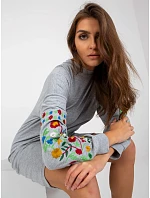 Dámské šaty MB SK model 22400563 šedé - FPrice Dámské šaty MB SK model 22400563 šedé - FPrice