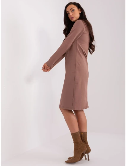 Sukienka EM SK HW 20 model 18843657 brązowy - FPrice Sukienka EM SK HW 20 model 18843657 brązowy - FPrice