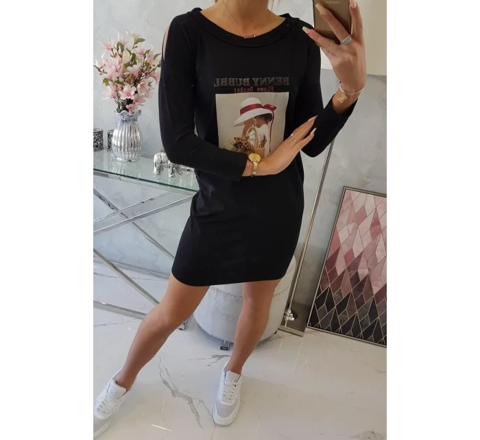 Šaty s potlačou koša čiernej