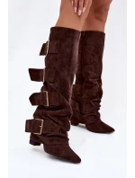 Dámské kozačky na podpatku s ohnutým horním lemem a zlatými sponami Eco semiš čokoládové Isavelle