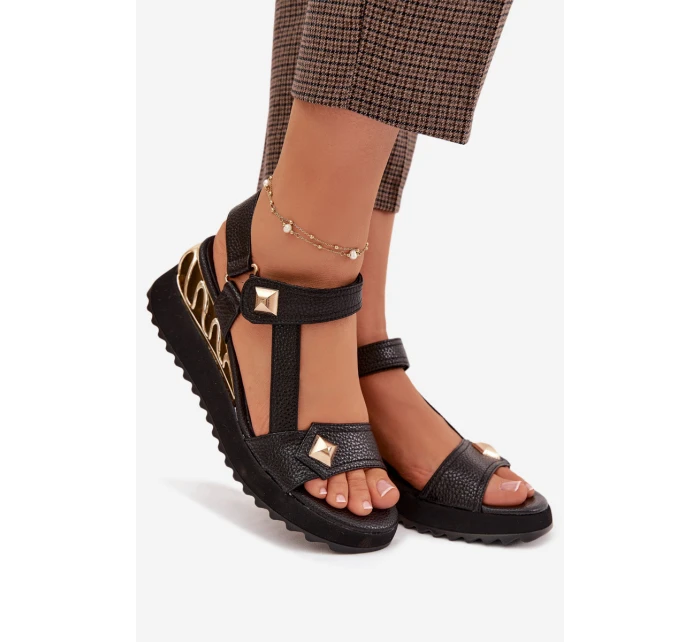 Kožené dámské sandály na platformě D&A CR61-3070 Černé