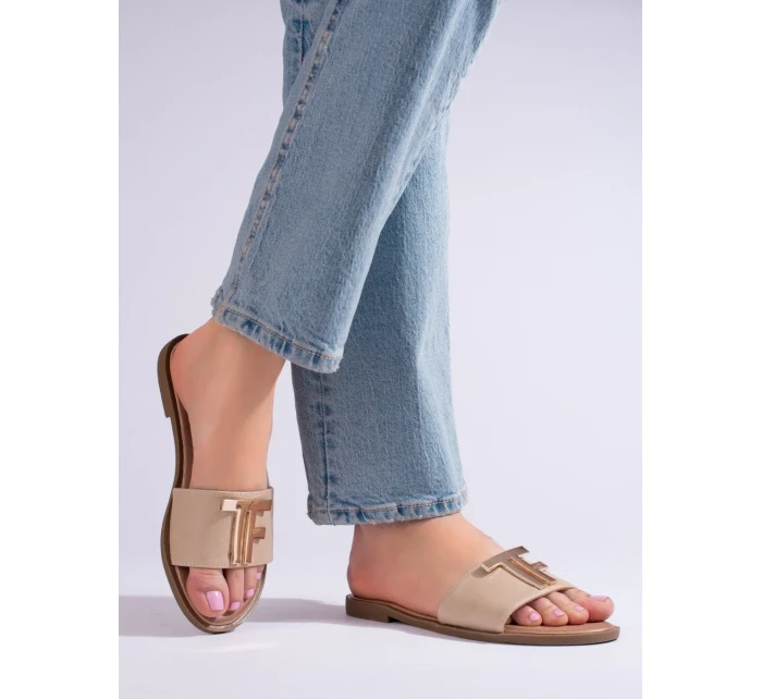 Trendy dámske nazúvaky hnedé bez podpätku Trendy dámske nazúvaky hnedé bez podpätku