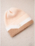 Dámská čepice beanie žebrovaná s ozdobou camelová Dámská čepice beanie žebrovaná s ozdobou camelová