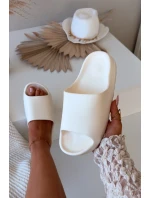 Dámské pantofle na platformě Ecru model 21908338 - Boto