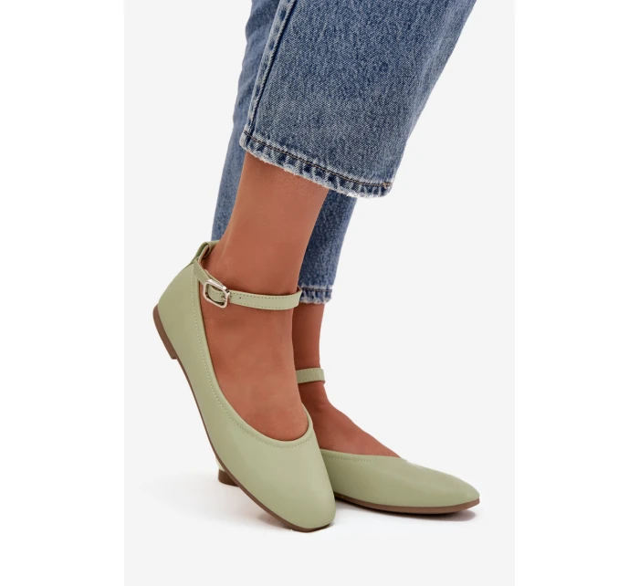 Dámské baleríny s páskem a sponou Zelené model 21747615 - Boto