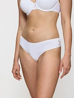 Triumph - Lovely Micro String: brazílsky strih s jemnou čipkou Triumph